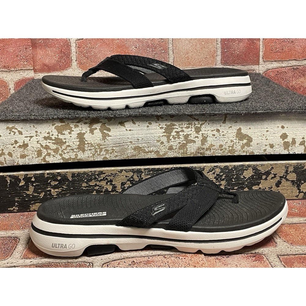 Skechers Sandals Women's 9 Black On The Go 600 Slip On Comfort Thong Flip Flops